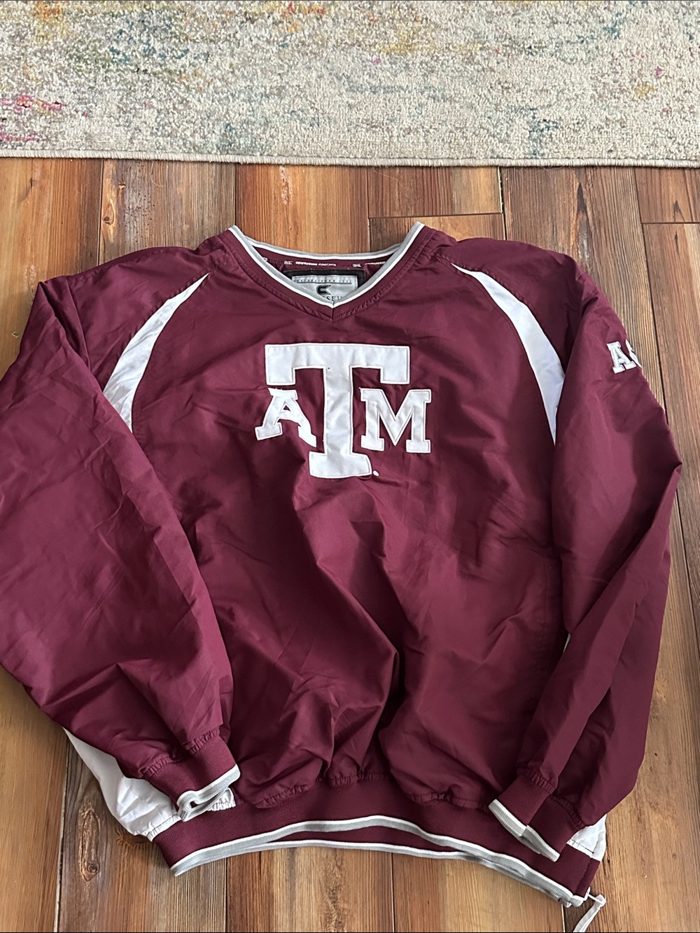 Texas A&M Aggies V-neck windbreaker pullover